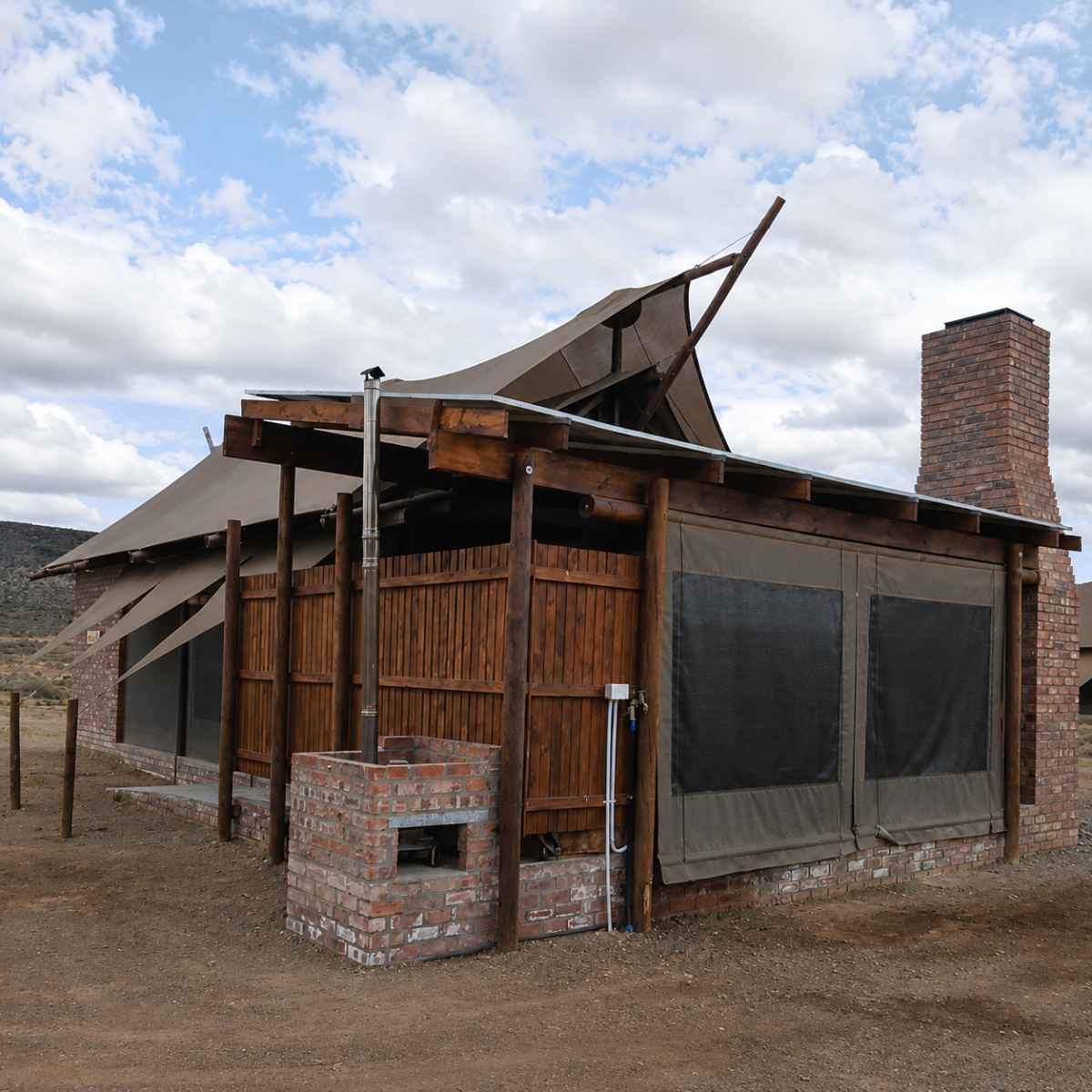 Absolutely Wild Farmstays - safari tent exterior