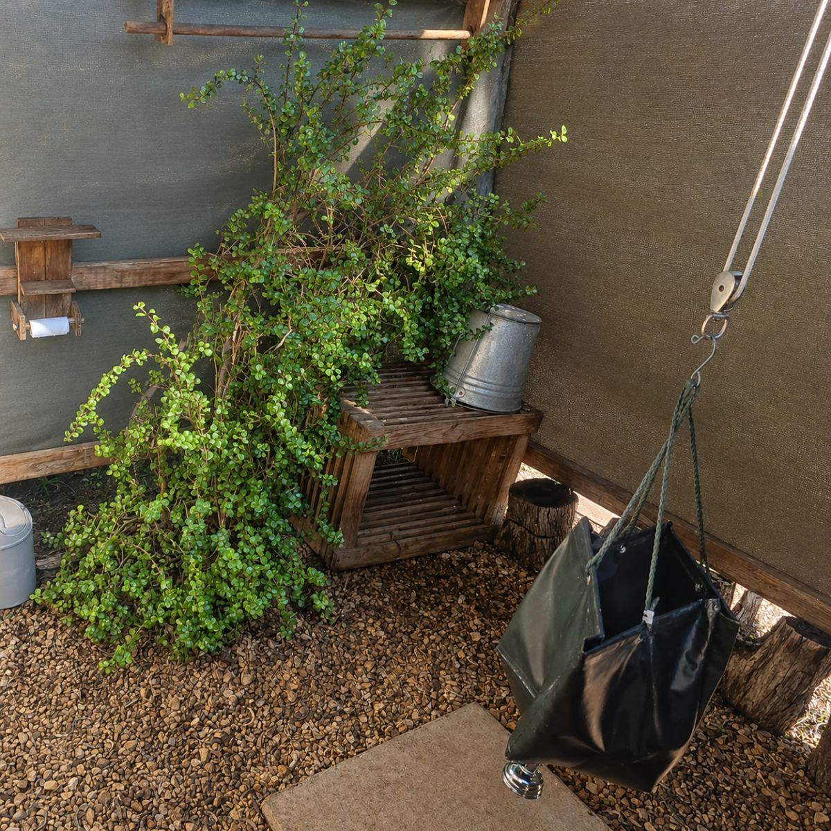 Hooikraal Tented Camp - the eco shower & private bathroom